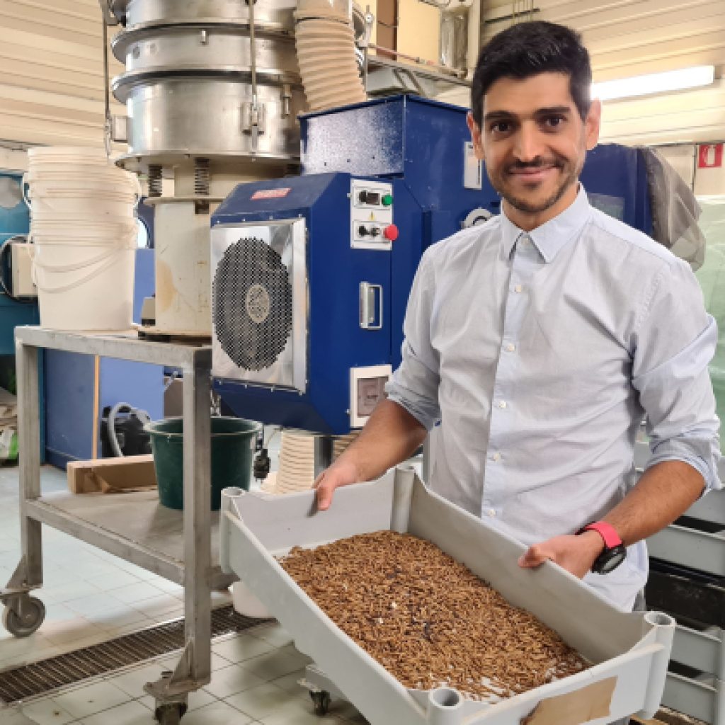 Fayçal Ounnas, le dirigeant et fondateur d’EntoInnov, agrandit son activité avec une usine de 3 000 m²